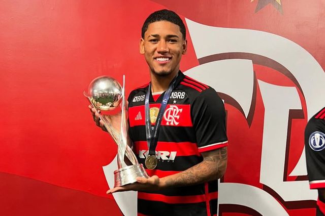 Mercado Sporting: Rayan Lucas perto de ser reforço