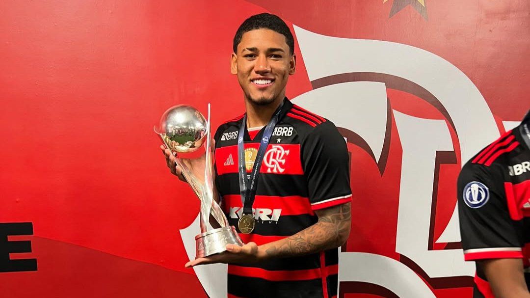 Mercado Sporting: Rayan Lucas perto de ser reforço