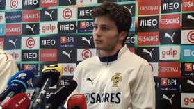 Bola de Ouro para Vitinha? O comentário de João Neves