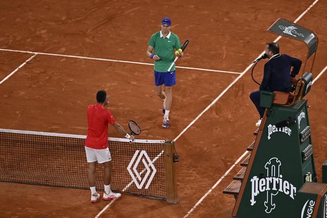 Roland Garros: Sinner vence Djkovic e joga final com Alcaraz