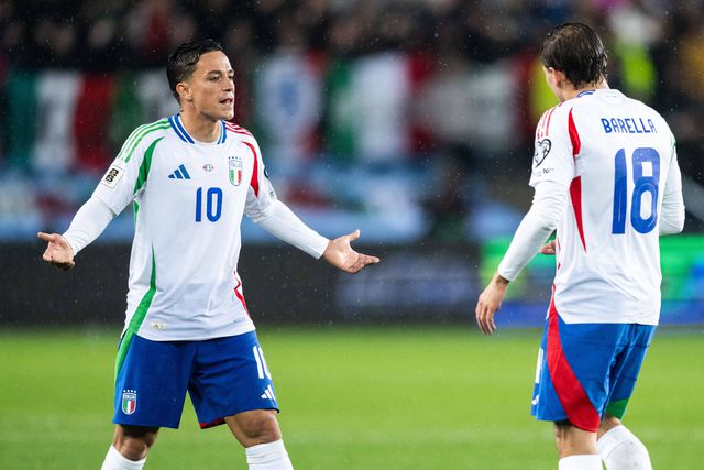 Itália atropelada na Noruega na estreia na qualificação mundial