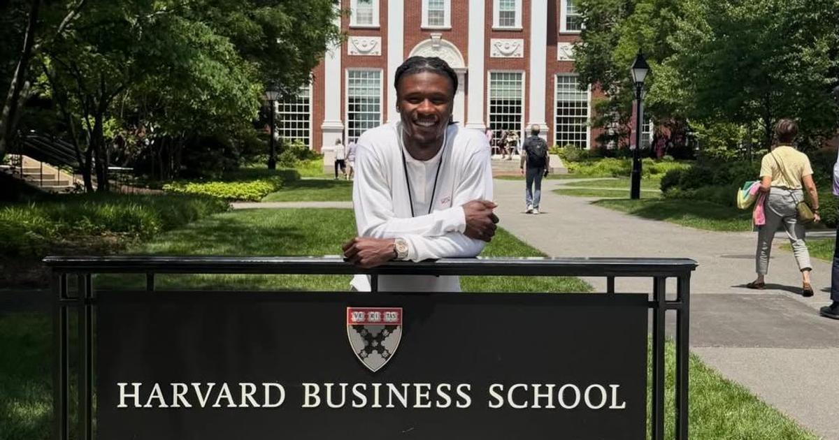 Fora do Mundial 2026, Camavinga conclui formação em Harvard