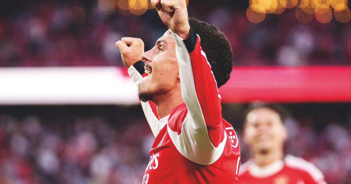 Benfica: Marco Silva dá nova oportunidade a Ivanovic