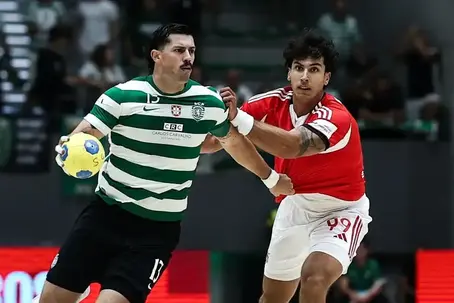 O Sporting venceu os quatro jogos disputados esta época com os encarnados. Foto FAP