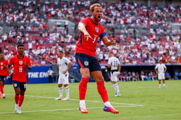 Kane deu a vitória a Inglaterra