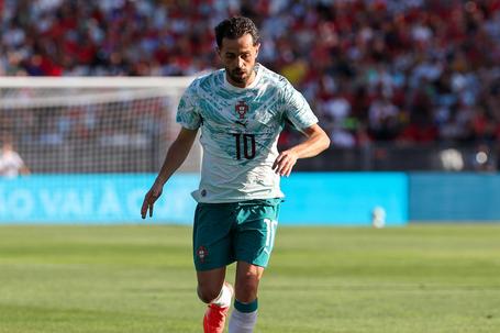 Bernardo Silva em ação frente ao Chile