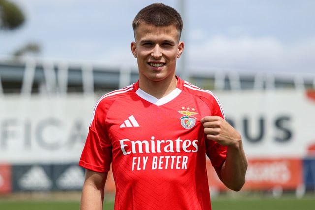 Benfica contrata médio para a equipa sub-23