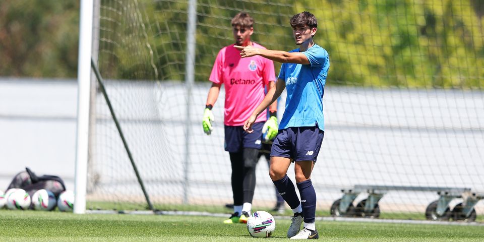 'Bês' de FC Porto e SC Braga empatam em jogo-treino