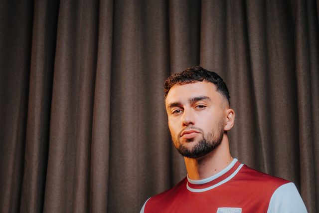 Oficial: West Ham anuncia contratação de Max Kilman