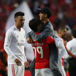 «Capote»: irmão de João Félix festeja goleada do Benfica ao Atlético Madrid
