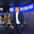 OFICIAL: Inter confirma contratação de Zieliński