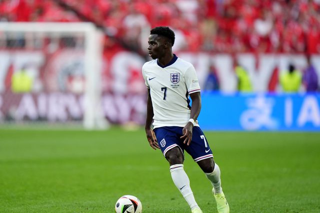 Saka: «Faltam-nos dois jogos que podem mudar as nossas vidas»