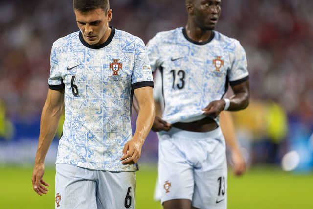 Palhinha e Danilo reagem à eliminação portuguesa: «Merecíamos seguir em frente»