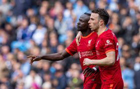 Sadio Mané promete não esquecer Diogo Jota: «Para sempre nos nossos corações»