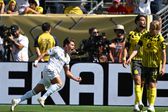 Fran García festeja golo marcado na vitória do Real Madrid sobre o Dortmund (3-2) no Mundial de Clubes