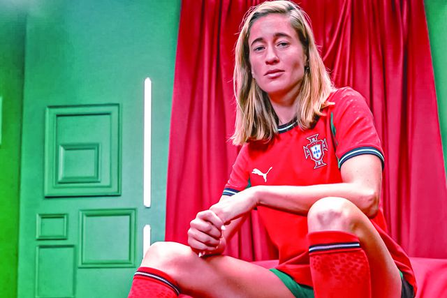 Carolina Mendes lamenta ausência e manda mensagem às Navegadoras