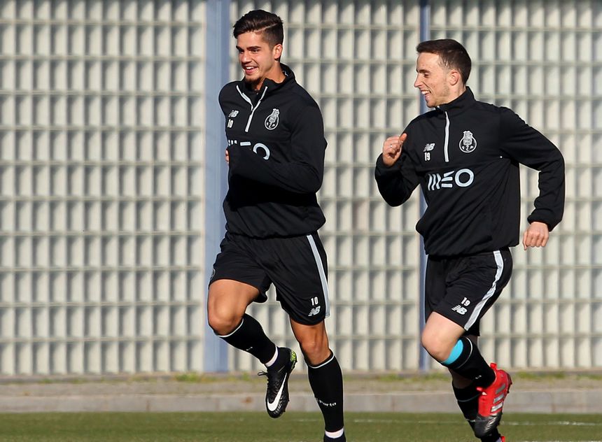André Silva e Diogo Jota partilharam balneário do FC Porto em 2016/17 (Foto Eduardo Oliveira/ A BOLA)