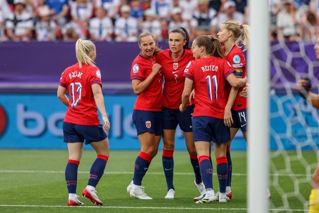 Euro 2025: com Lund a titular, Noruega vence duelo nórdico e já está nos 'quartos'