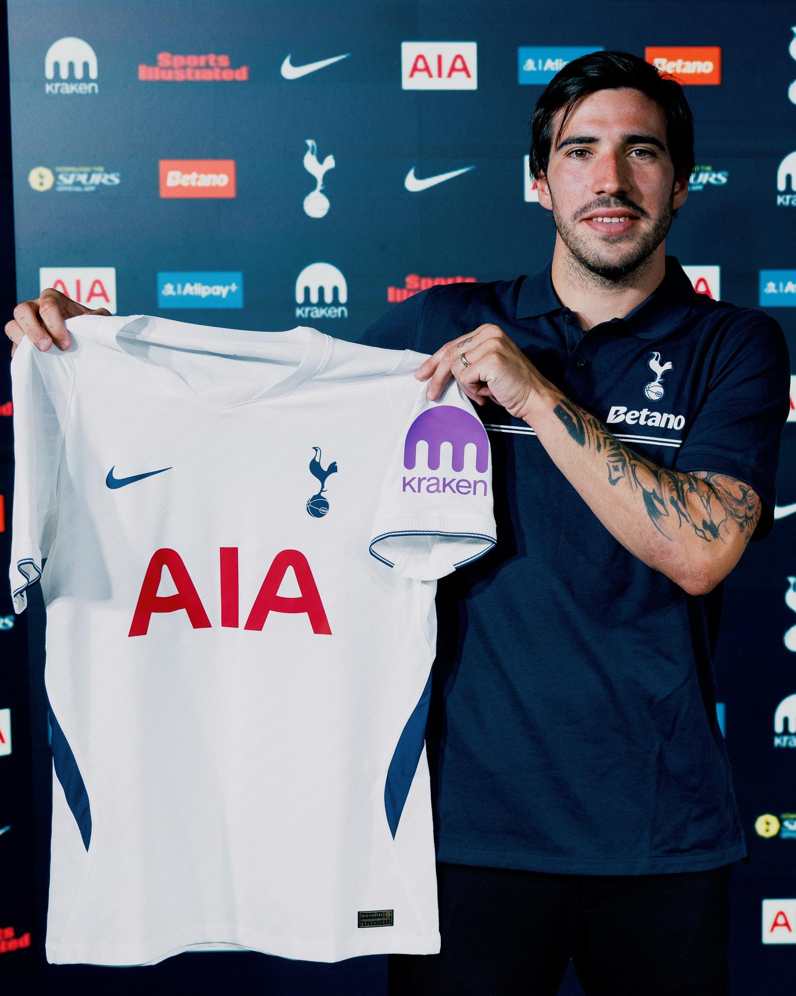 11.º. Sandro Tonali (€194 M, quatro transferências) - Foto: Tottenham