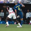 A polémica falta no jogo entre Estados Unidos e Bósnia e Herzegovina - Foto: IMAGO