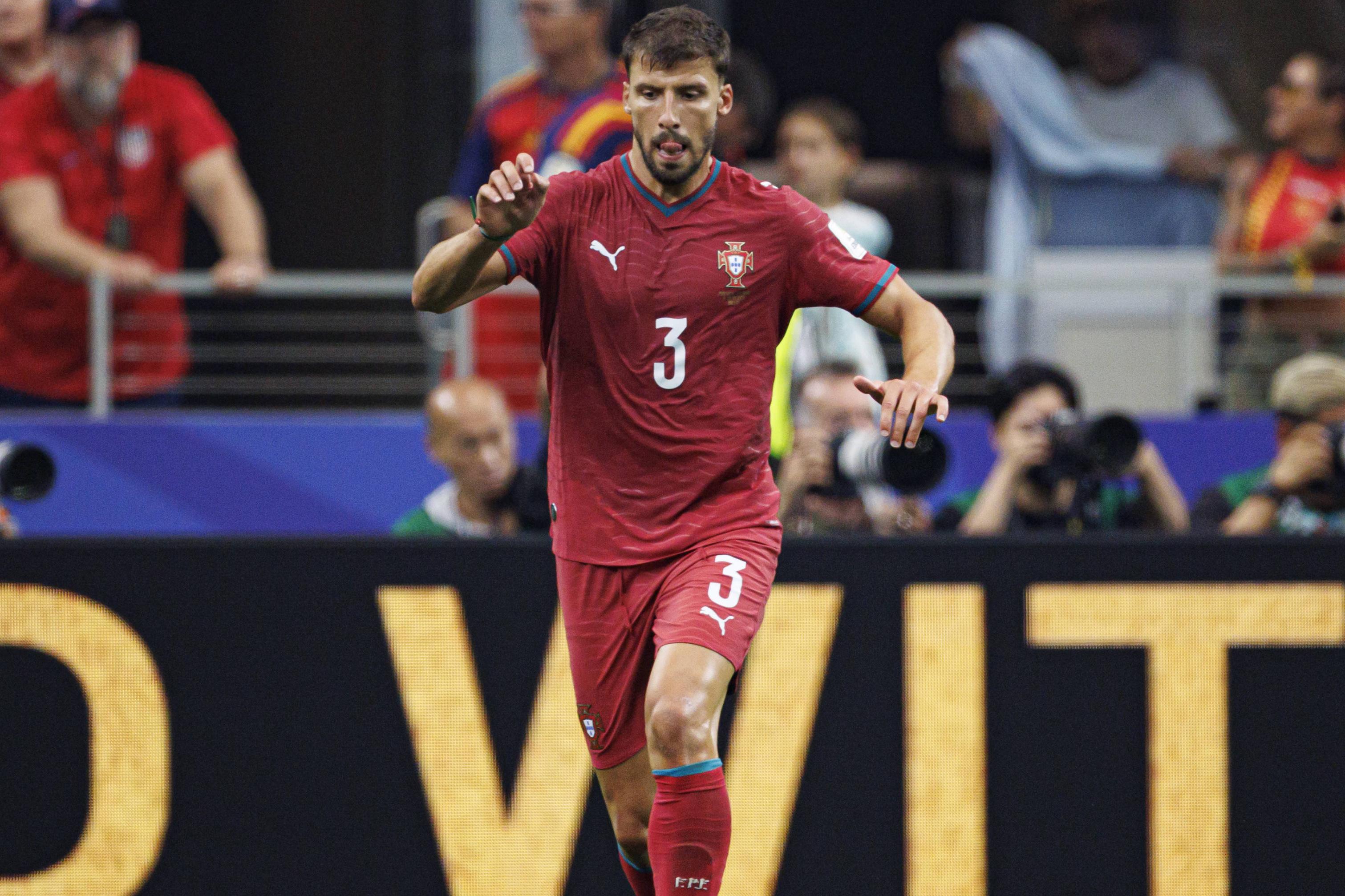 Rúben Dias