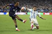 Paredes em duelo com Livramento