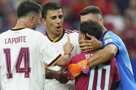 Rodri pede desculpa a Bernardo Silva: «Não tive um gesto correto com o meu colega»