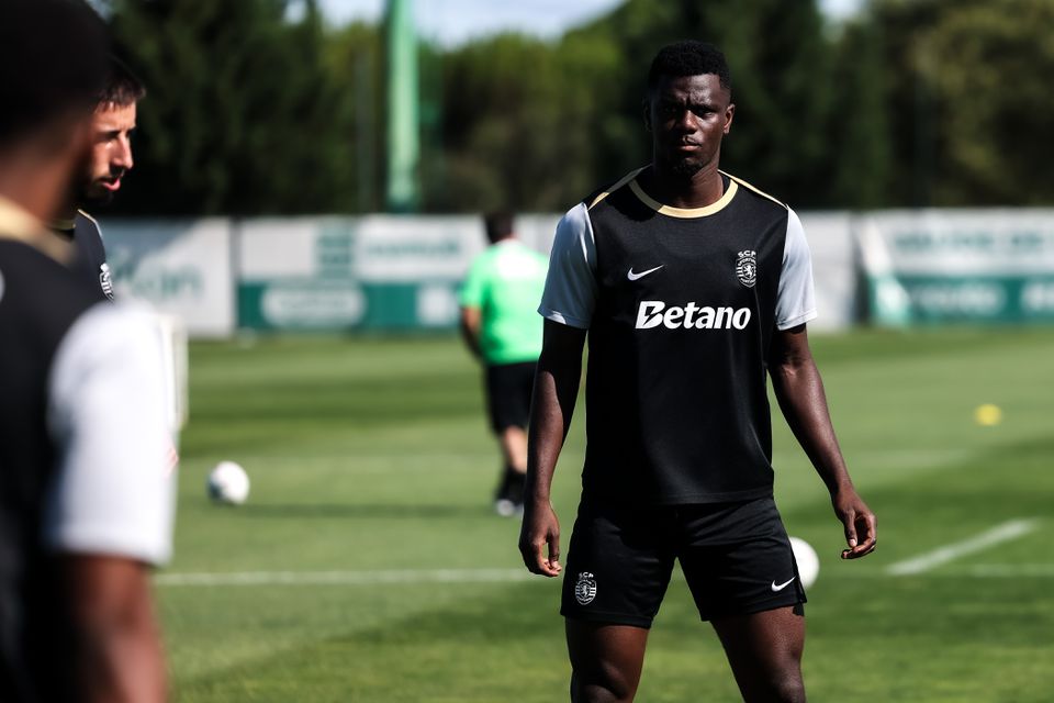 Diomande: «Queremos manter a baliza a zero, falamos disso antes dos jogos»