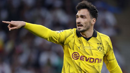 Hummels pode rumar a Inglaterra