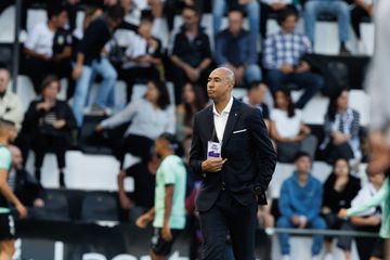 Luisão deixa mensagem ao Benfica: «Apesar de não estar presente...»