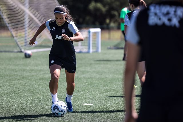 Leoas treinam em Alcochete antes de enfrentarem Sevilha e Benfica