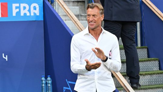 Oficial: Hervé Renard deixa o comando da seleção francesa