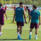 FOTOS: o primeiro treino de João Neves no PSG com direito a praxe