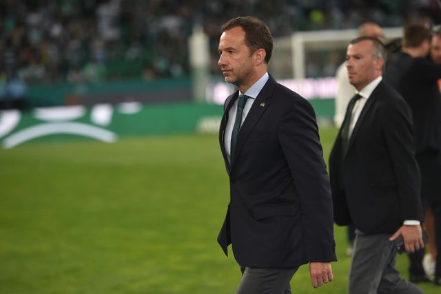 «5 temporadas de lucro, as últimas quatro consecutivas»