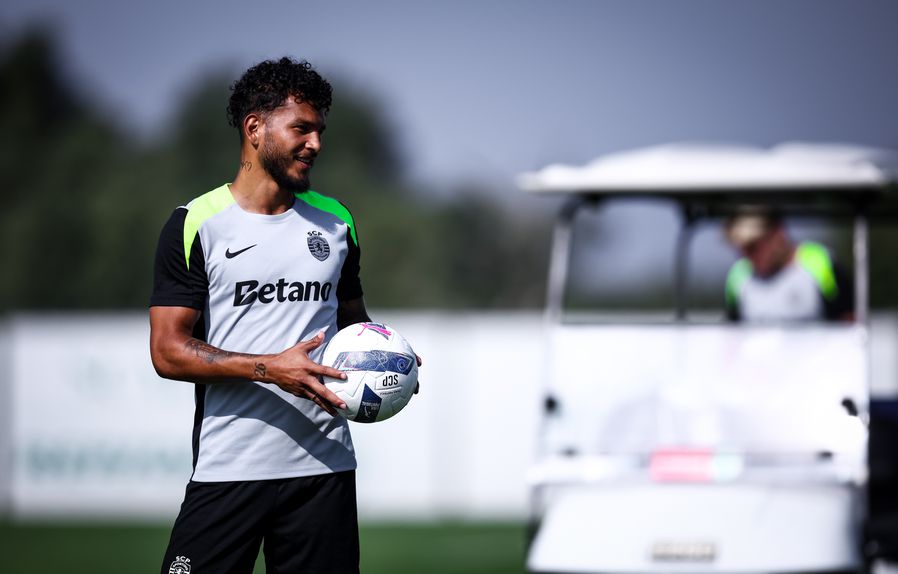 Luis Suárez já regressou à Academia de Alcochete - Foto: SPORTING CP