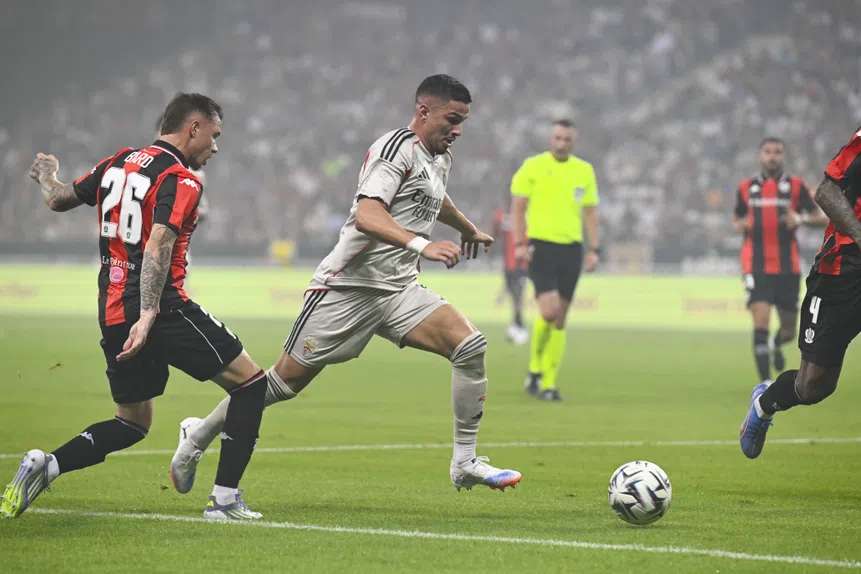 Ivanovic! Golo e juras de amor