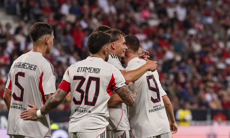 Benfica clama por craques! Lage desespera