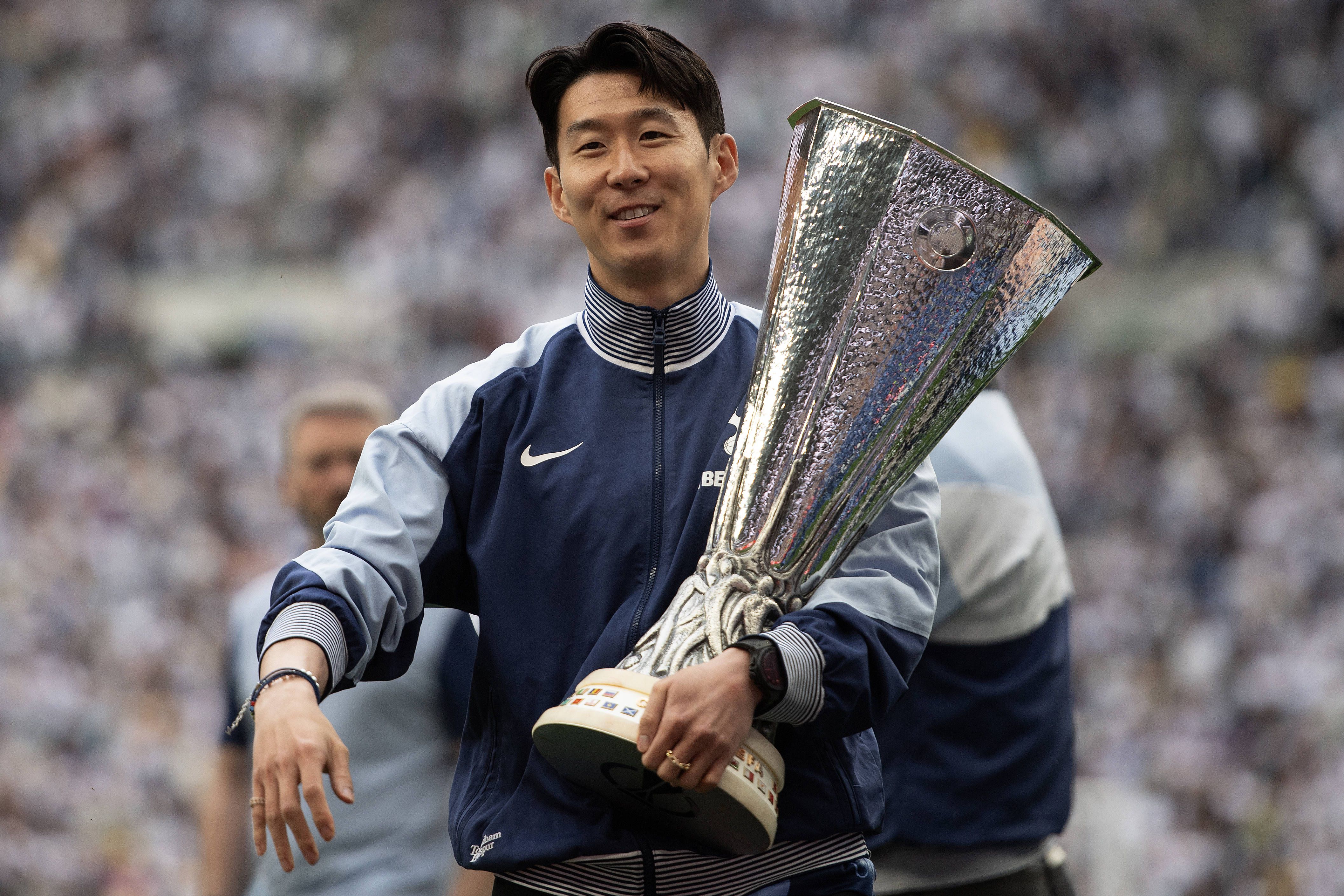 Son Heung-min na conquista da Liga Europa da época passada
Foto: IMAGO