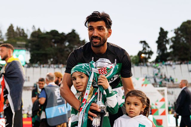 Sporting: Corinthians acelera por Ricardo Esgaio