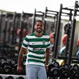 Rômulo, de 21 anos, é defesa-central