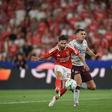 Rafa abriu a contagem na goleada da Luz - Foto: Miguel Nunes