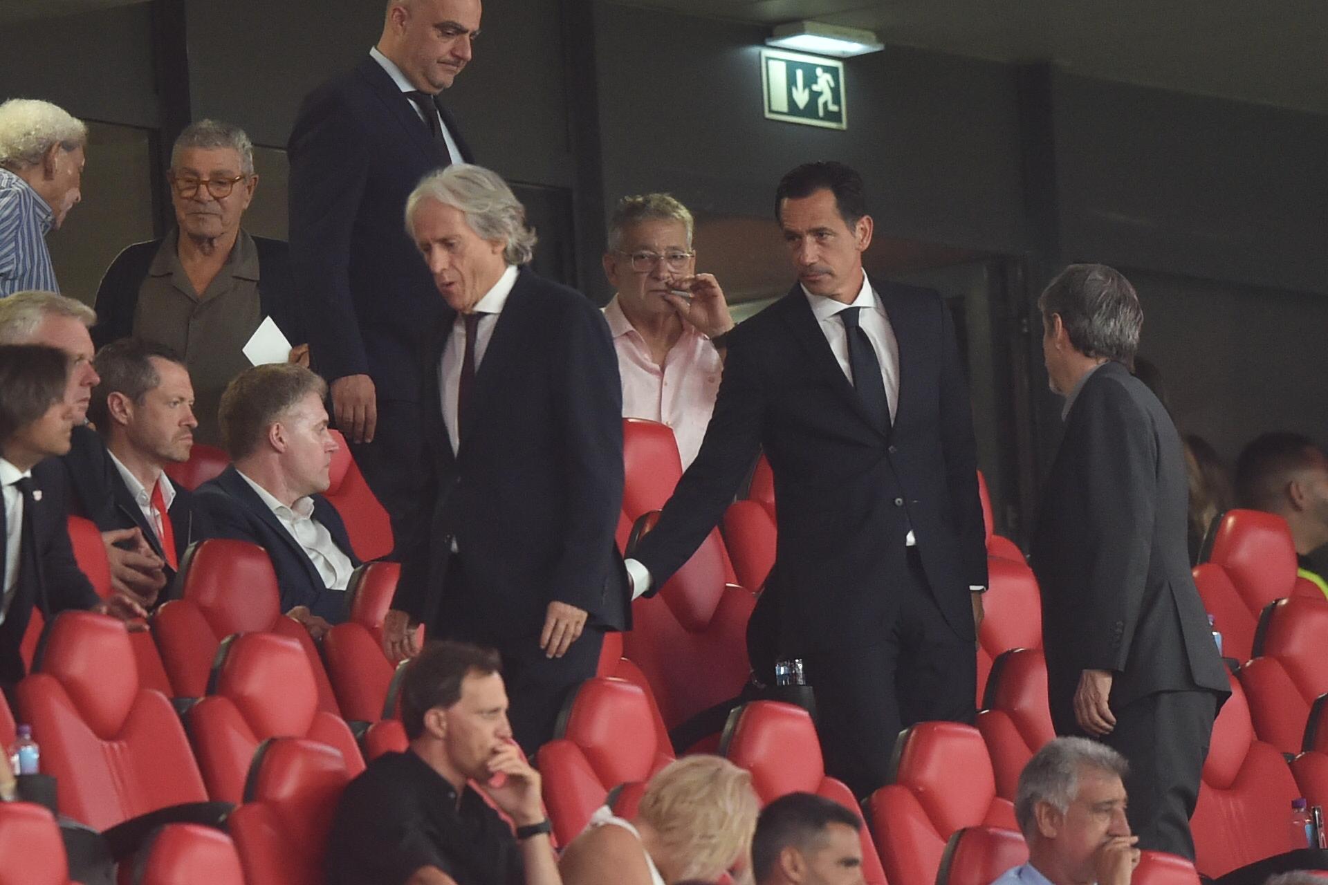 O selecionador Jorge Jesus e Pedro Proença, presidente da FPF, marcaram presença no Estádio da Luz - Foto: Miguel Nunes