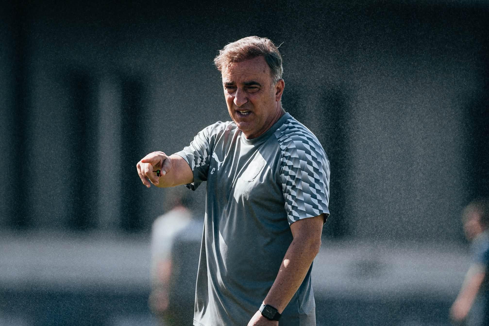 Carlos Carvalhal quer estrear-se com um triunfo no campeonato - Foto: FC Famalicão
