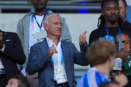 Didier Deschamps esteve 14 anos à frente da seleção francesa - Foto: IMAGO