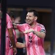 Messi sorriu em dose dupla