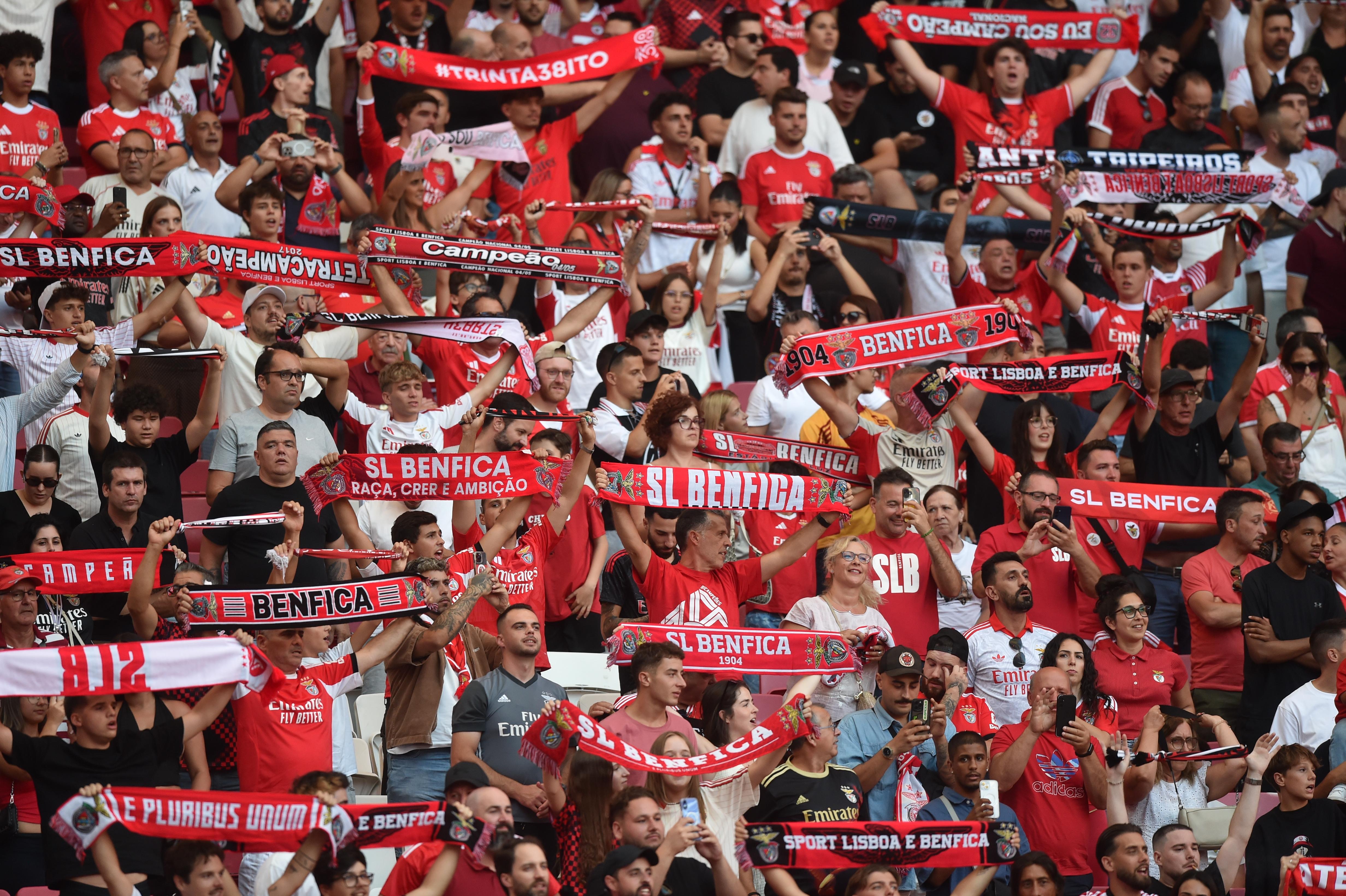 Adeptos do Benfica - Foto: Miguel Nunes