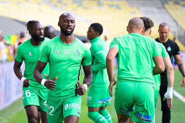 Estoril: Mangala já treina a cem por cento