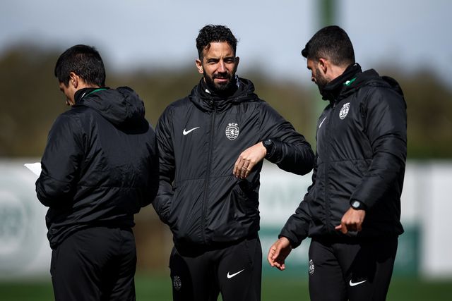 Esgaio fica… e os oito leões que crescem longe do Sporting