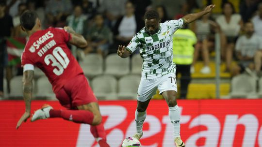 Áudios do VAR explicam golo anulado ao Moreirense contra o Benfica