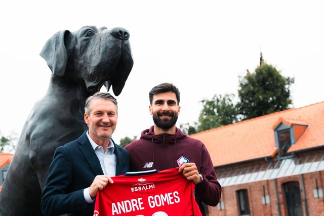 Oficial: André Gomes já tem novo clube e é um regresso